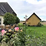 Syd Pa Rodkaergard *