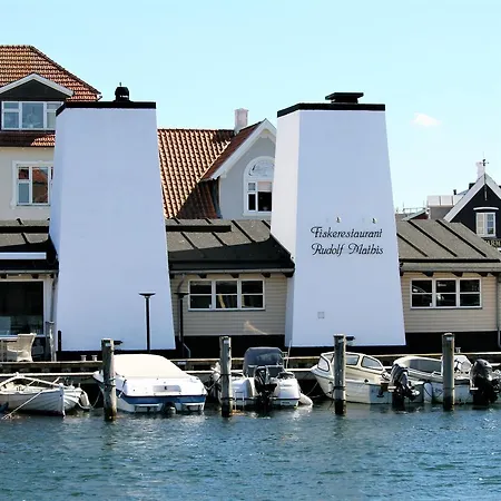 Syd Pa Rodkaergard *